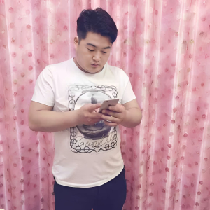 抚琴听雪
